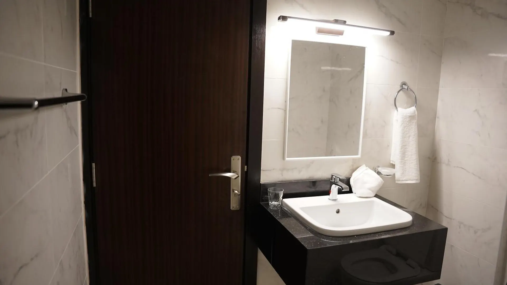 Ista Vacation Homes Rental Llc Dubai 0*,